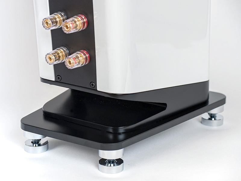 ELAC_Vela_FS407-2_detail_fuss &copy; elac_electroacustic_gmbh