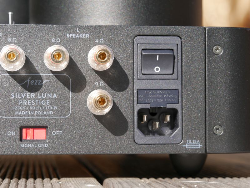 Fezz Silver Luna Evo Sicherung und Stromanschluss