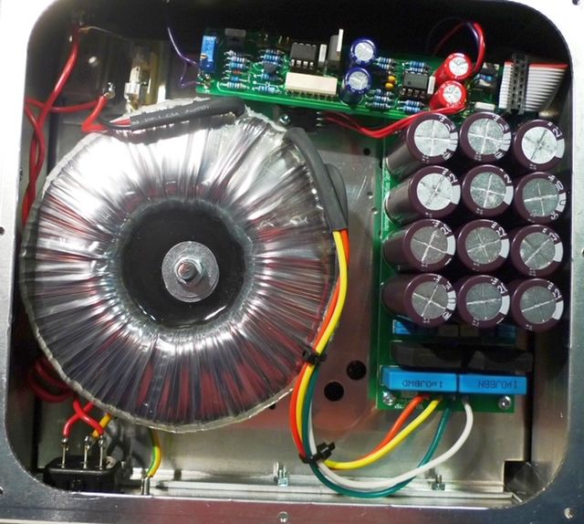 Harmony Design A 90 Stereoendstufe Stromversorgung &copy; Harmony Design Uwe Klose