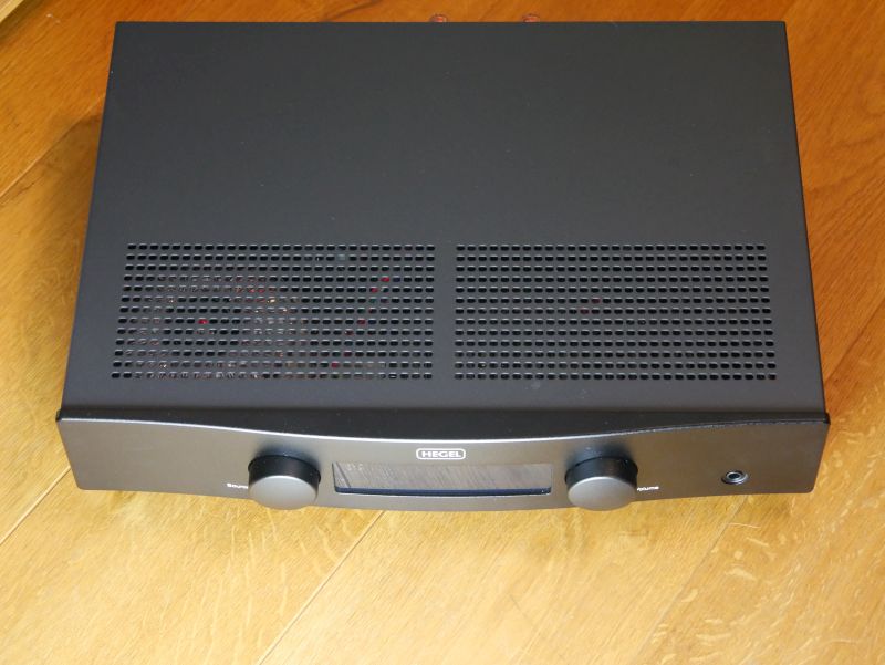Hegel H 150 von vorne oben