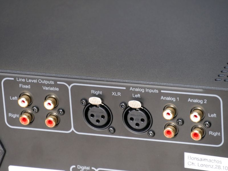 Hegel H 400 Analoganschluss