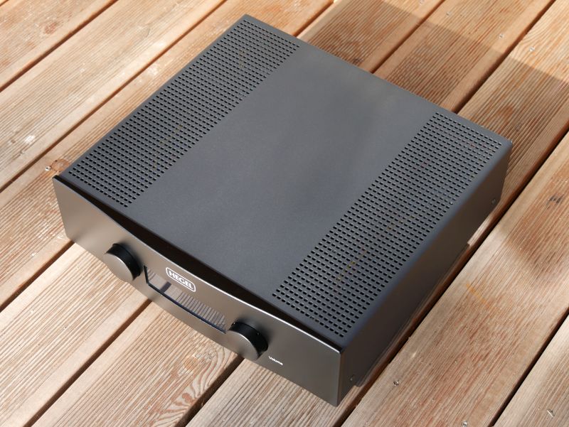 Hegel H 400 von vorne oben